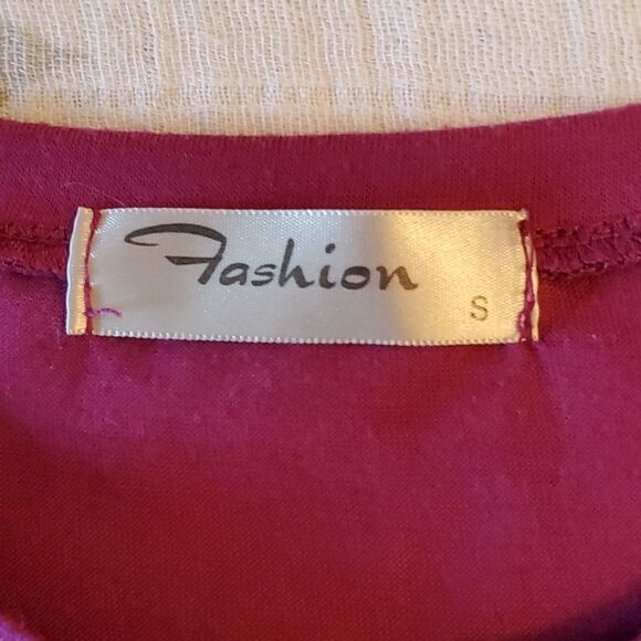 Fashion graphic T - Picture 3 of 3